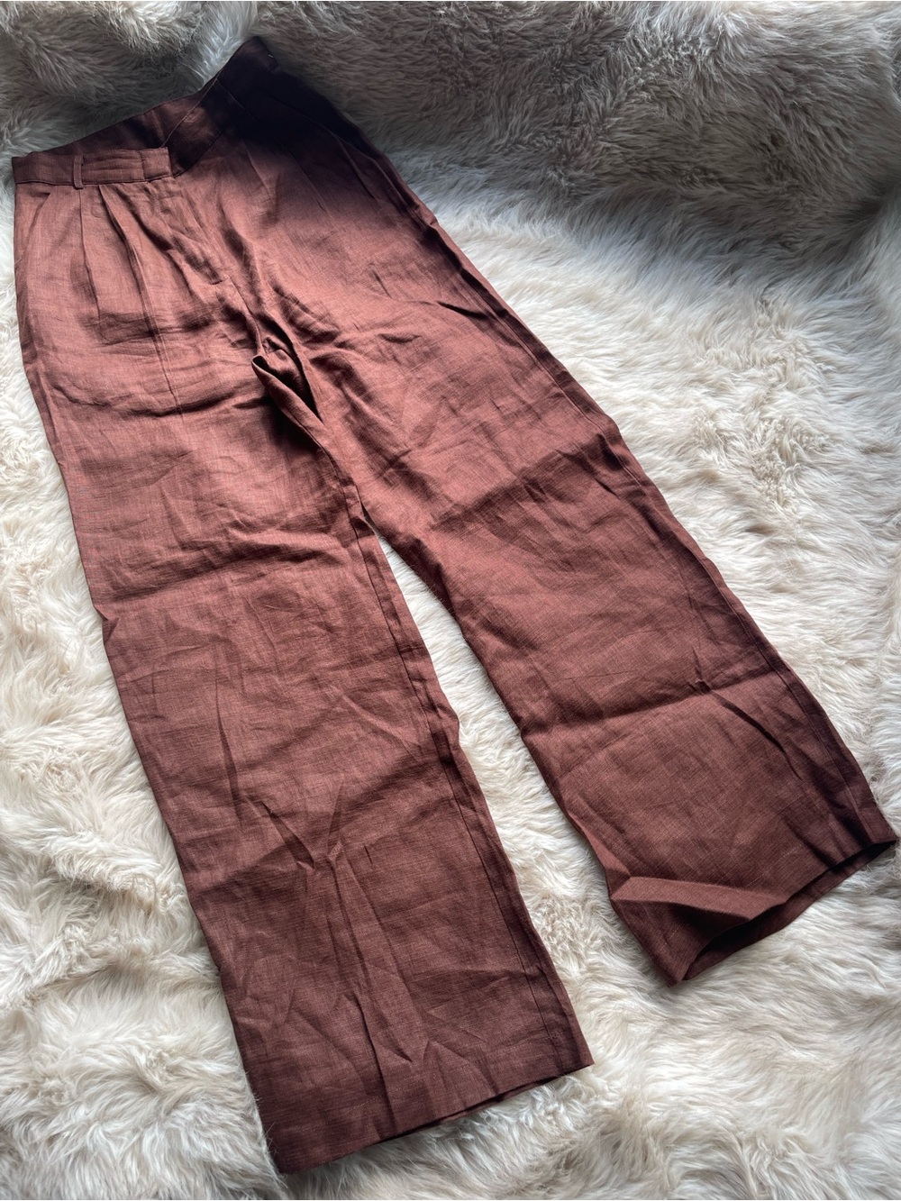 Wide-Leg Linen Pants in Brown